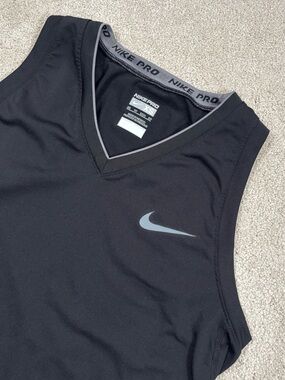 Nike Pro Dri-FIT V-Neck Sleeveless Compression Shirt Black XS